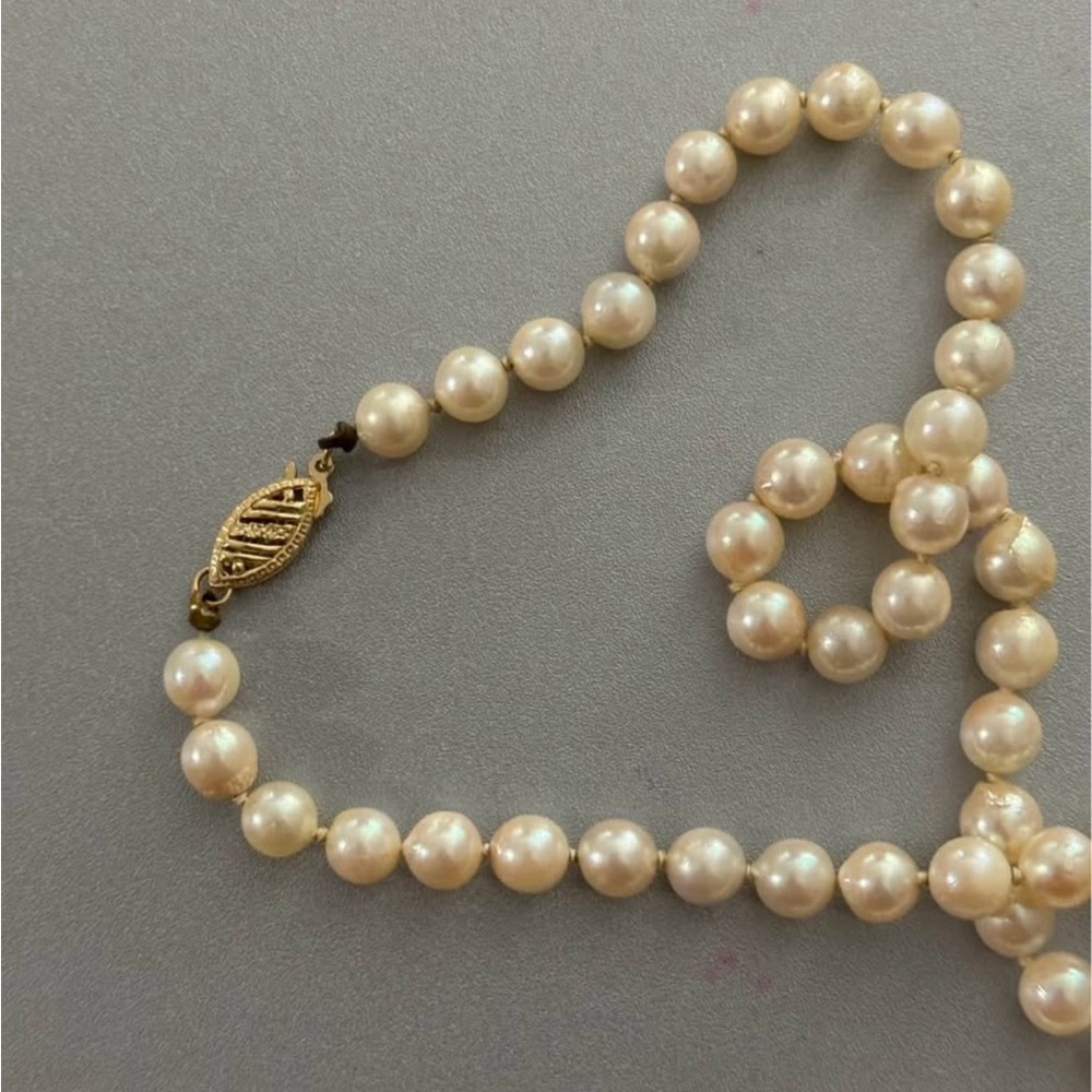 Salt Water Pearl Necklace
